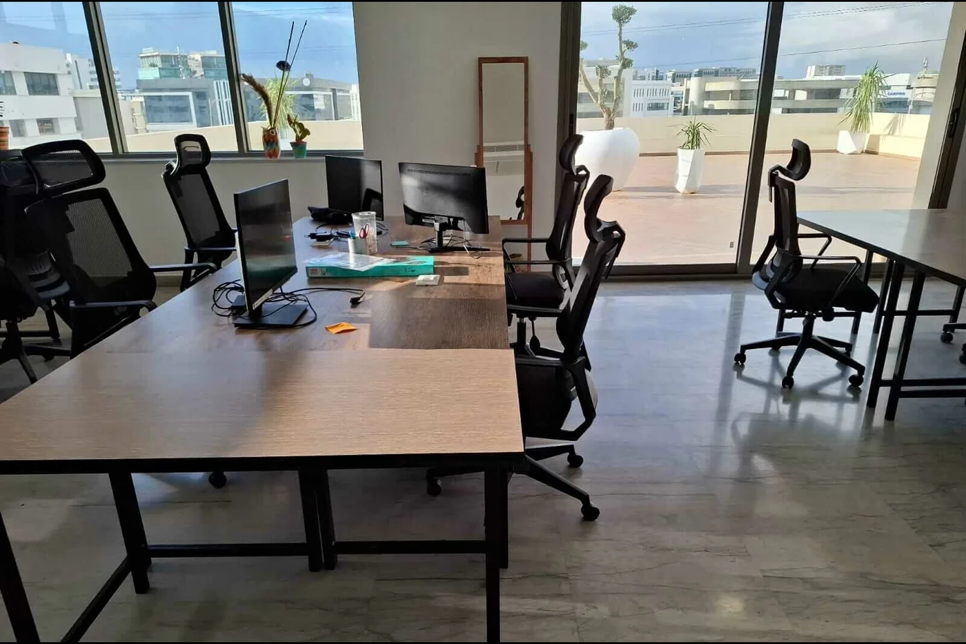 Le plateau de travail, à Tunis